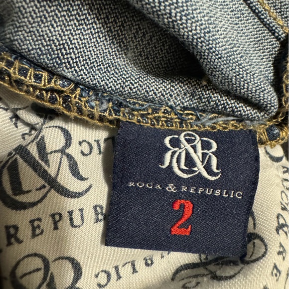 Rock & Republic Denim Long Bermuda Shorts mid-rise size 2 - Picture 5 of 5